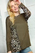 Load image into Gallery viewer, Leopard Stripe Rib Out Seam Stitch Pullover
