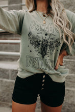 Load image into Gallery viewer, DREAMER Graphic print sweatshirt
